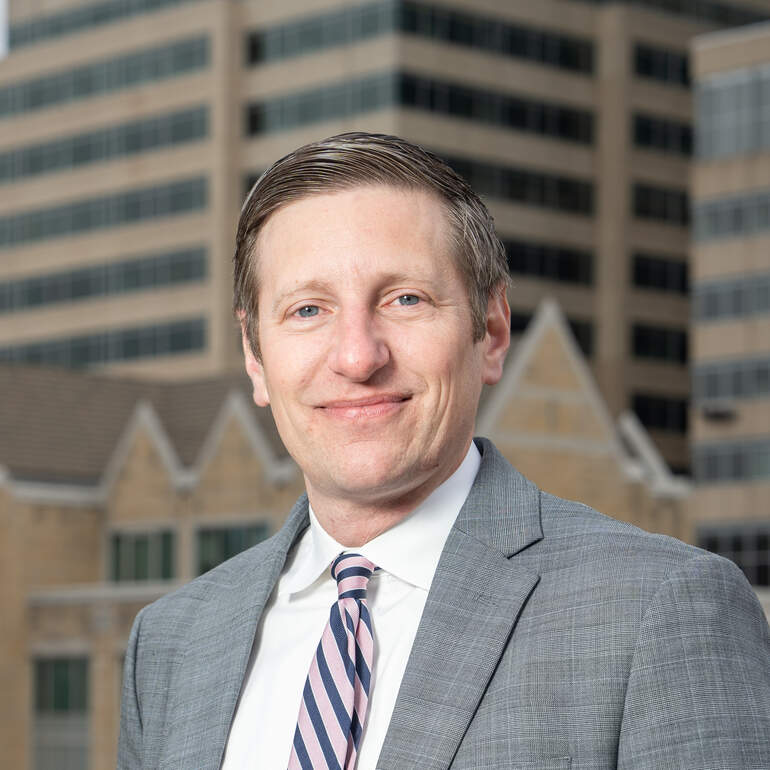 head shot of Dan Kelly, Dean of School of Law