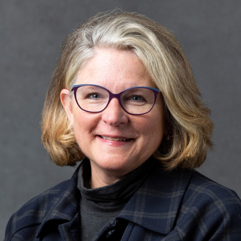 Linda Baughman Headshot