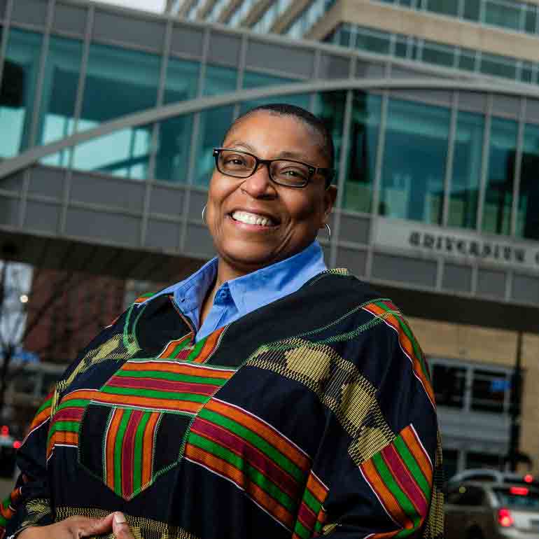 Head shot of Dr. Buffy Smith