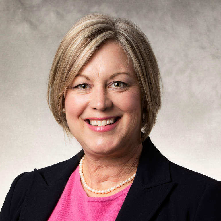 head shot of Dr. Amy Smith