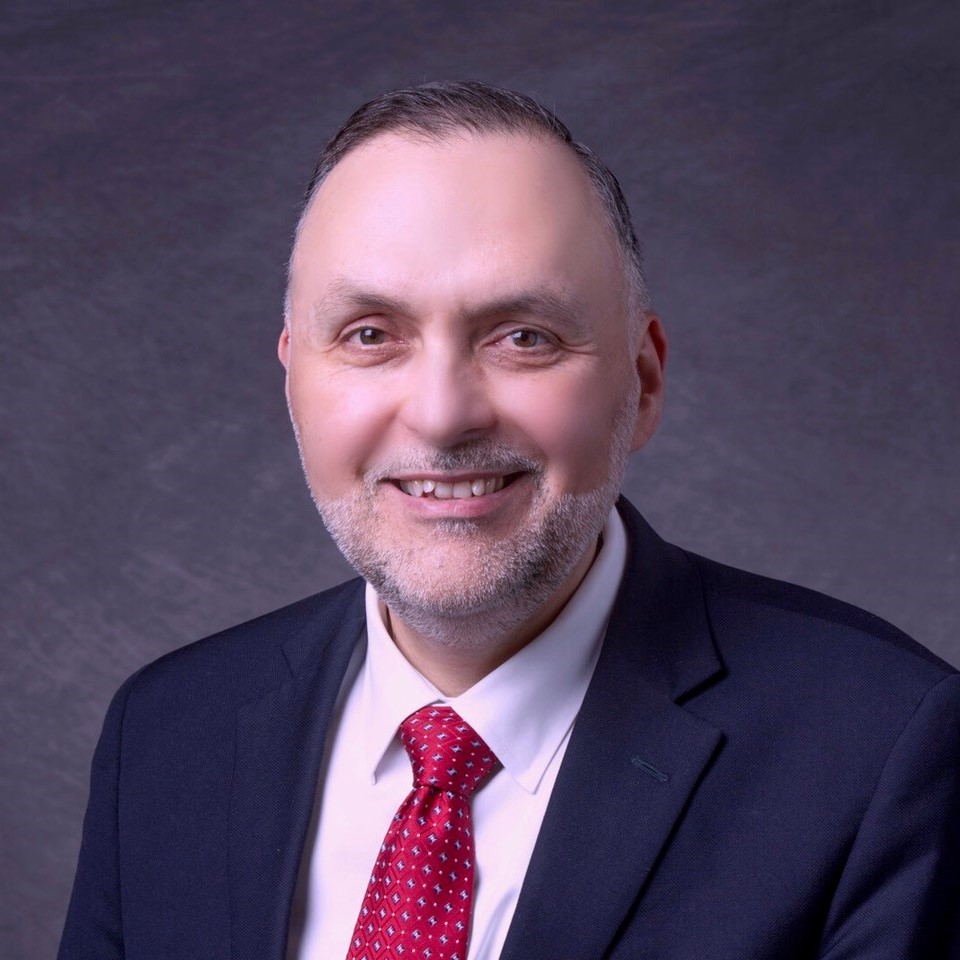 head shot of Dr. Eddy Rojas