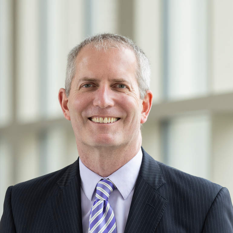 head shot of Rob Vischer