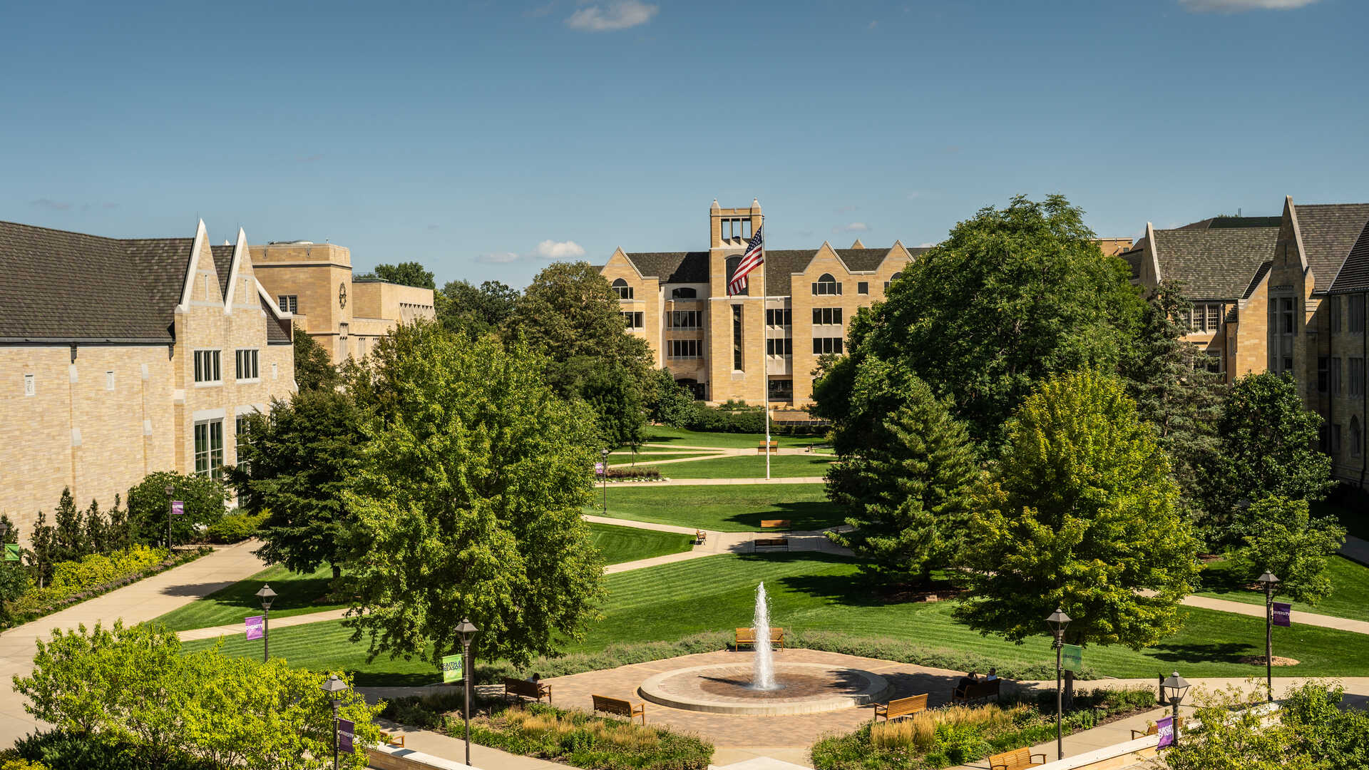 The lower quad glows under the August sun on August 23, 2022, in St. Paul.