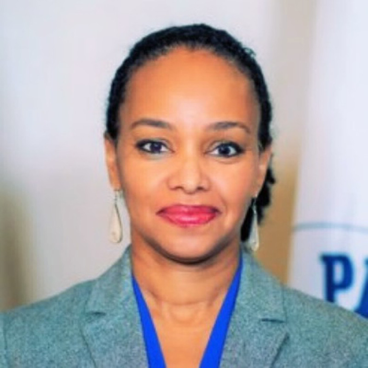 Dr. Lily Asrat headshot