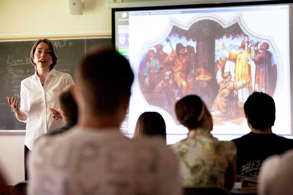 Dr. Cara Anthony teaches a theology class focusing on Ancient Christian belief 