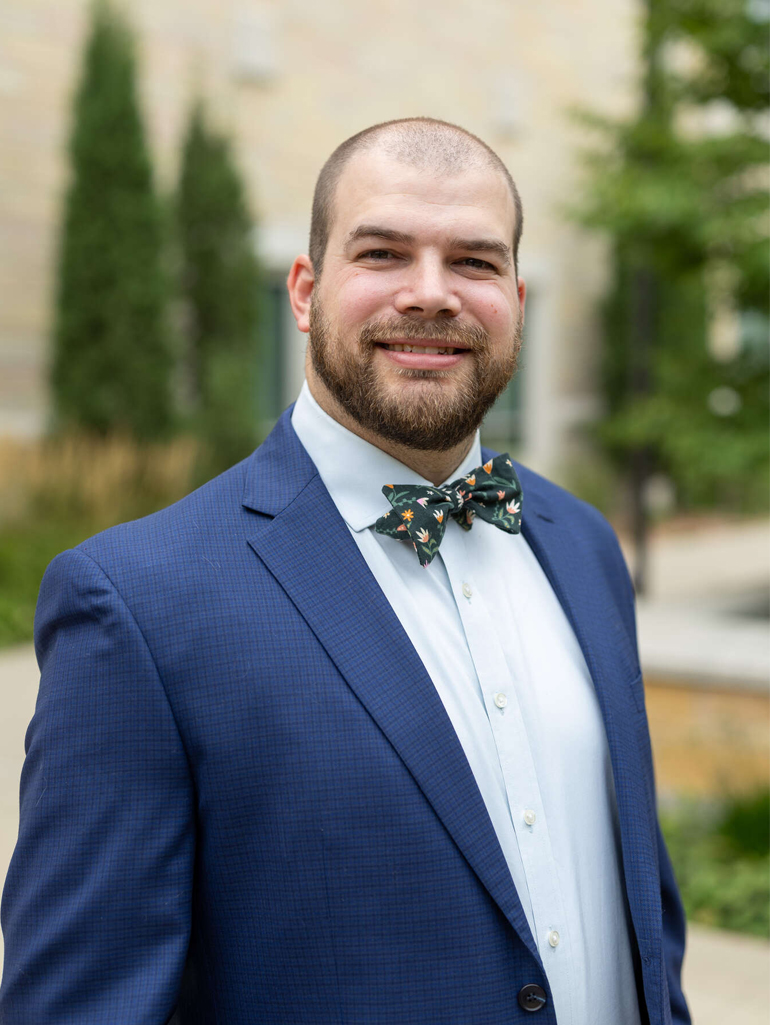 Seth Quam headshot