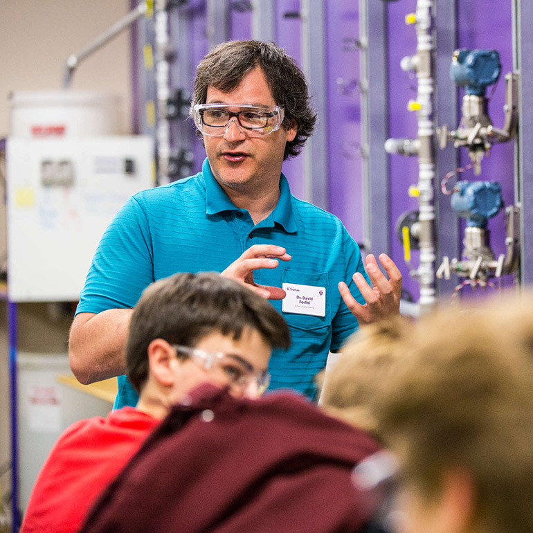 Dr. David Forliti teaches a class.