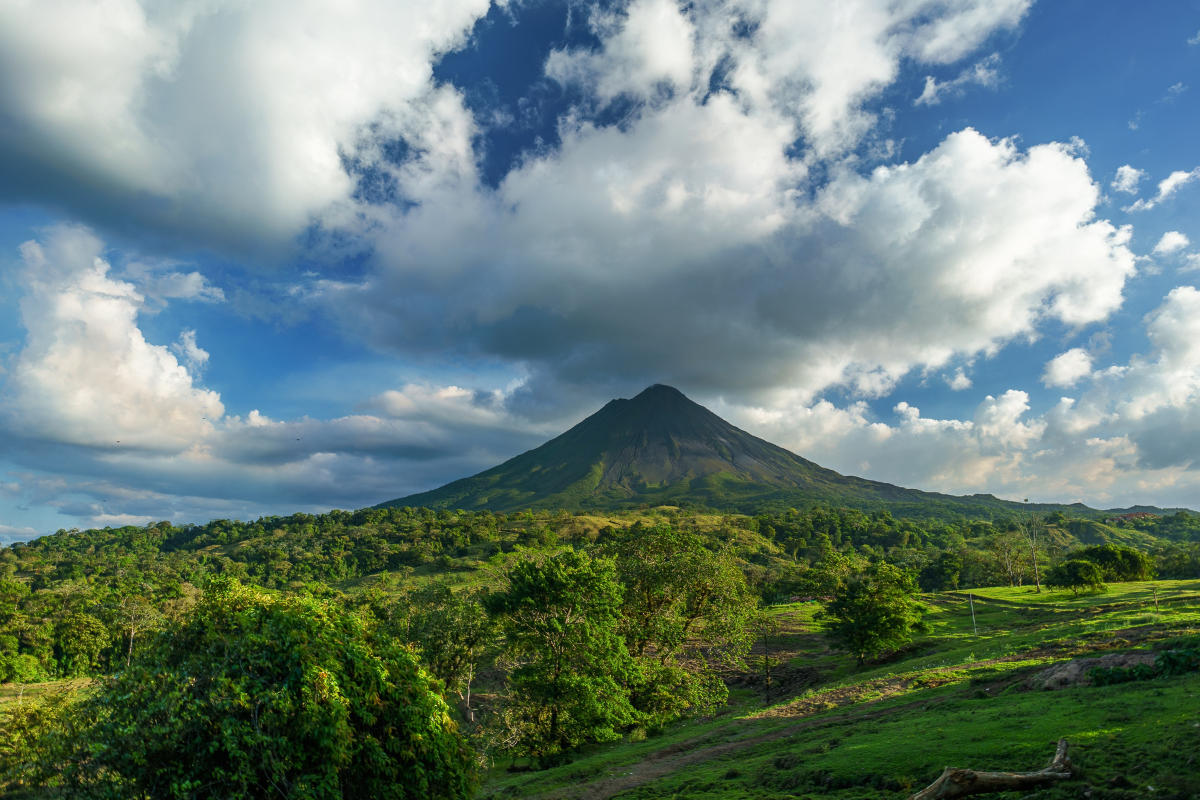 view of mountain in Costa Rica