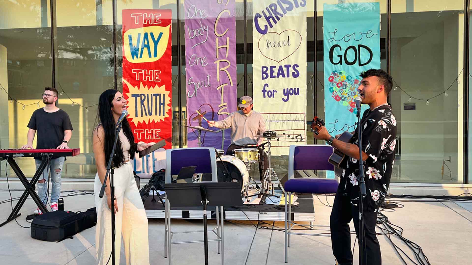 Ministry band performing
