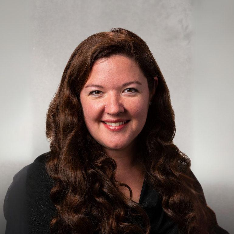 Donna Matuszewski headshot