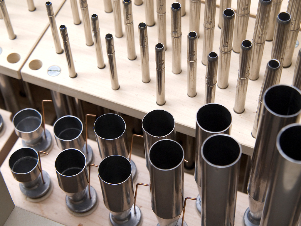 Close up of Noack pipes