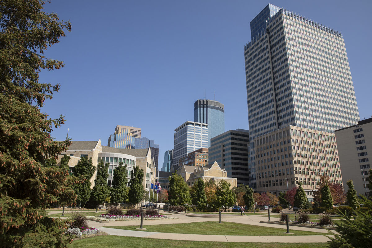 Minneapolis campus and skyline
