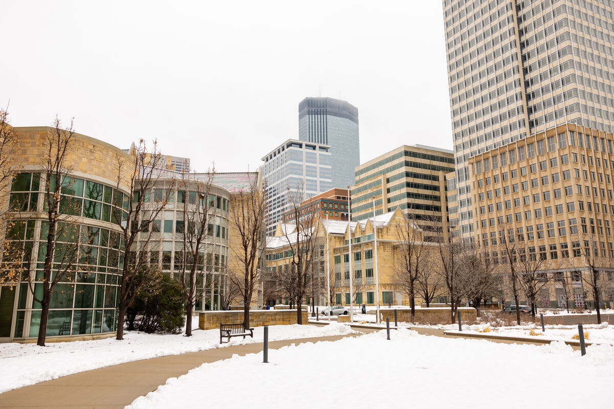 Snow on the Minneapolis campus 